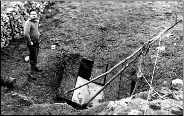 Noel Dilly at Timber Hole  (1958)