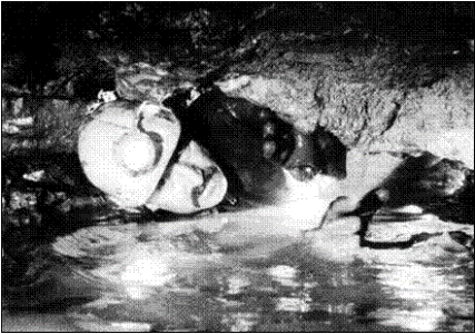 Tony Knibbs in the squeeze to Midnight Chamber